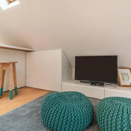 Bica Charm Apartman *